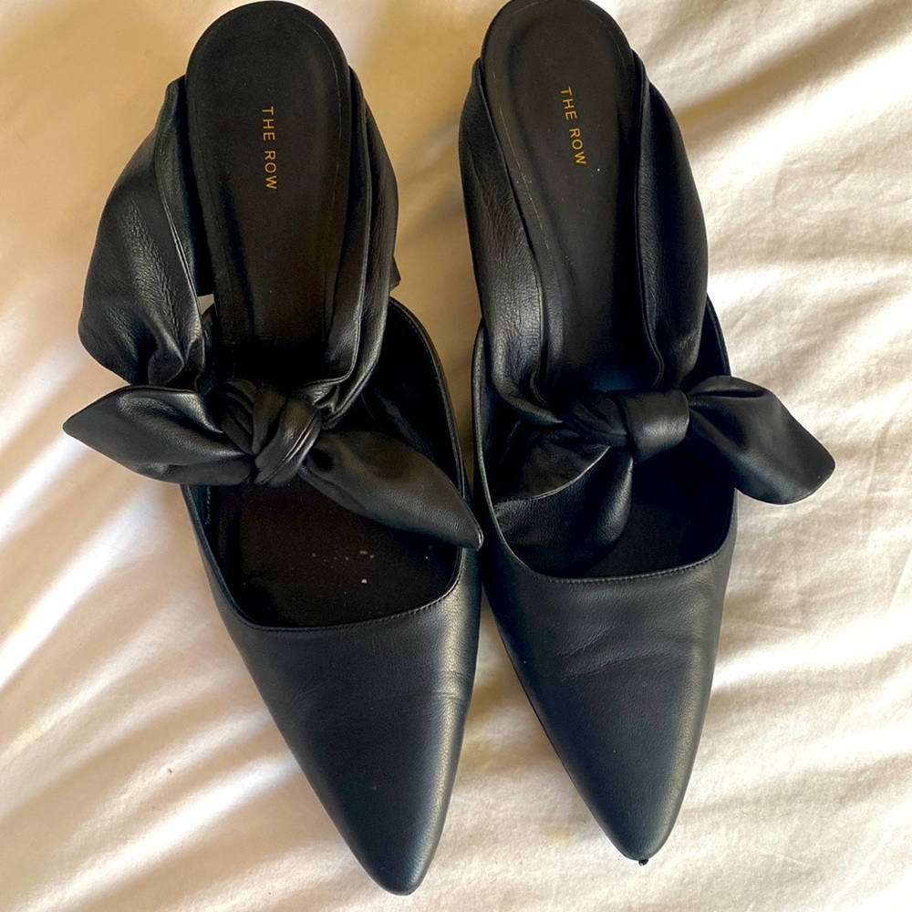 THE ROW Black Slides